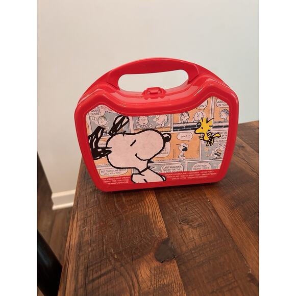 Snoopy Whirley Drink Works Plastic Lunch Box Red - Picture 2 of 5